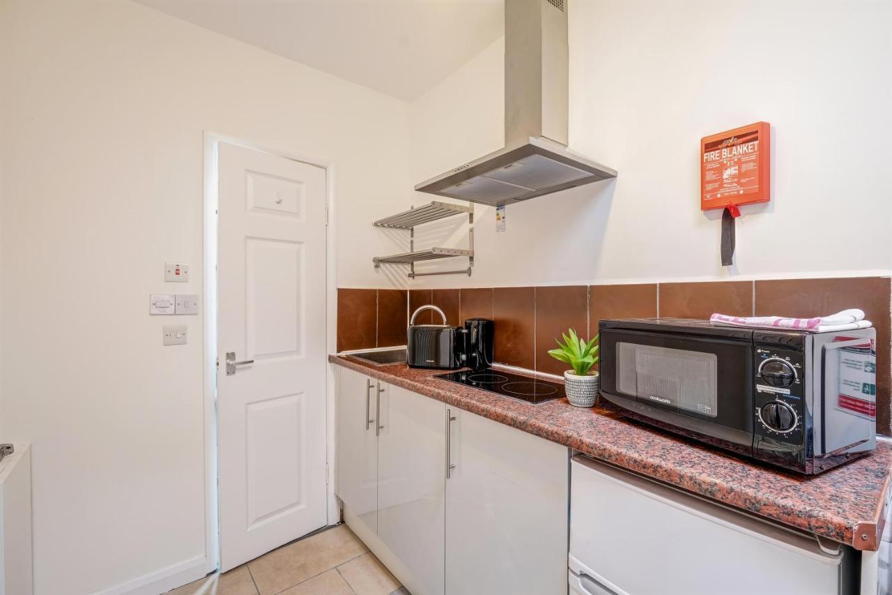 Fernbank Rooms Sudbury Hill, Harrow, Self-Contained Studios With En-Suite Harrow on the Hill Ngoại thất bức ảnh