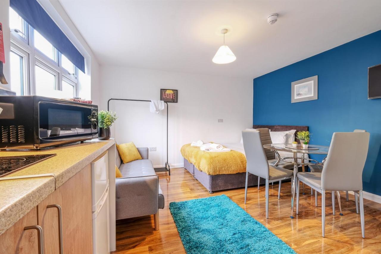 Fernbank Rooms Sudbury Hill, Harrow, Self-Contained Studios With En-Suite Harrow on the Hill Ngoại thất bức ảnh