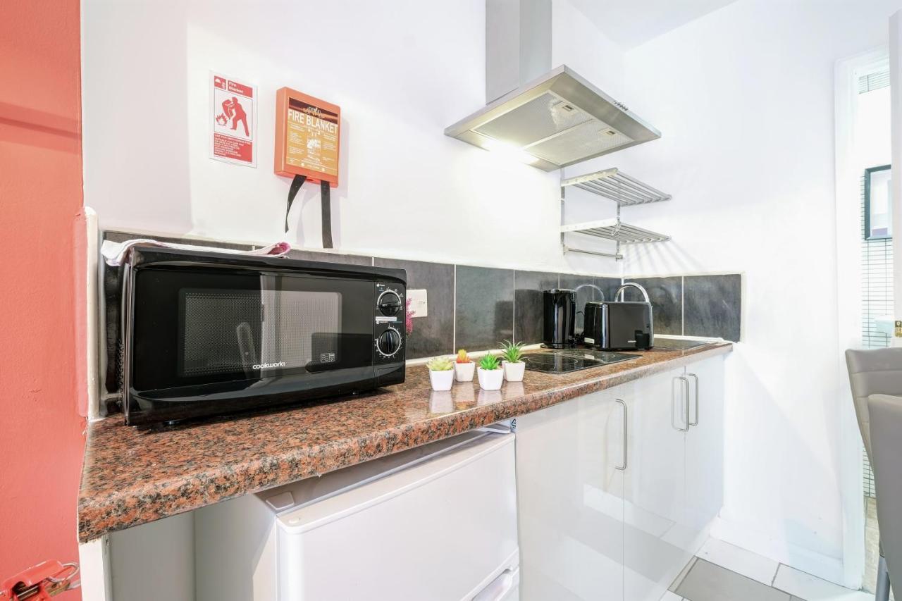 Fernbank Rooms Sudbury Hill, Harrow, Self-Contained Studios With En-Suite Harrow on the Hill Ngoại thất bức ảnh