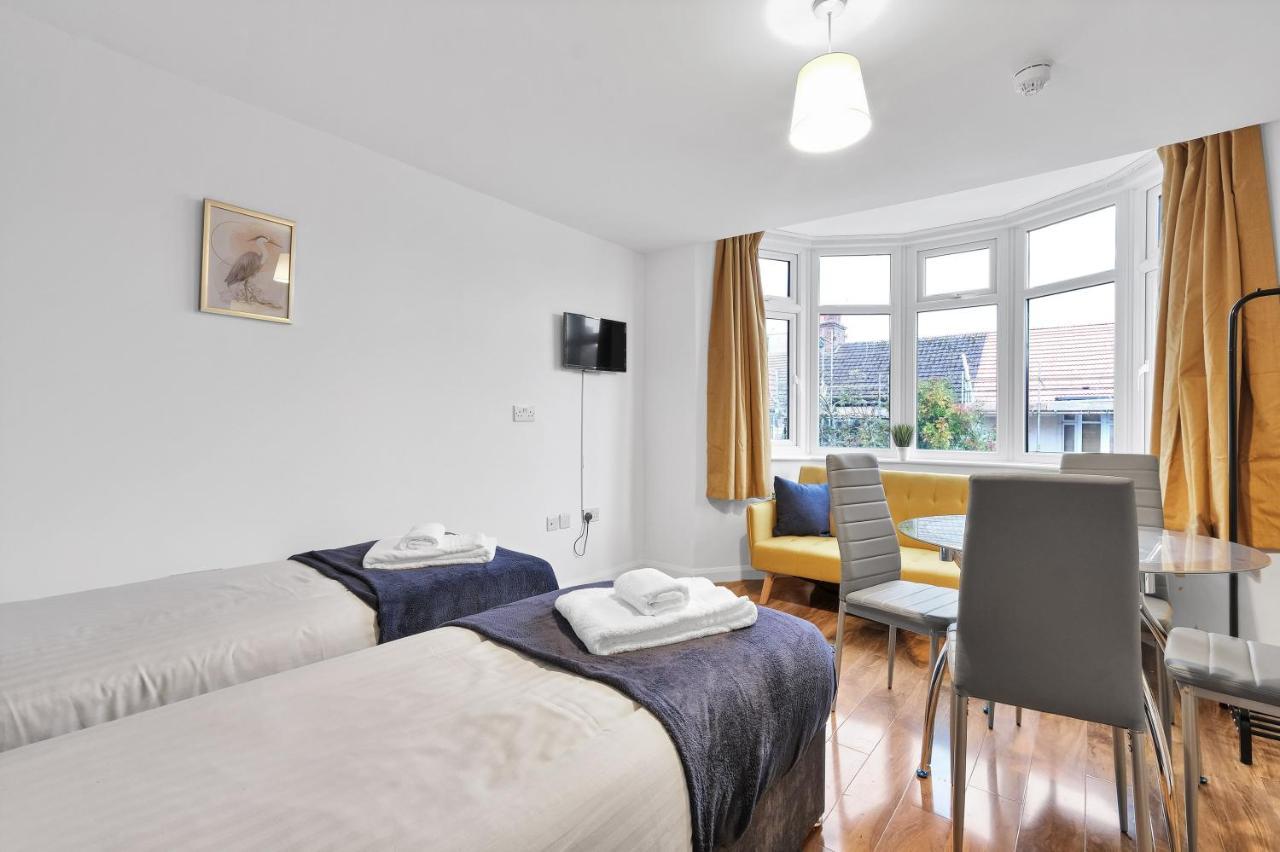 Fernbank Rooms Sudbury Hill, Harrow, Self-Contained Studios With En-Suite Harrow on the Hill Ngoại thất bức ảnh