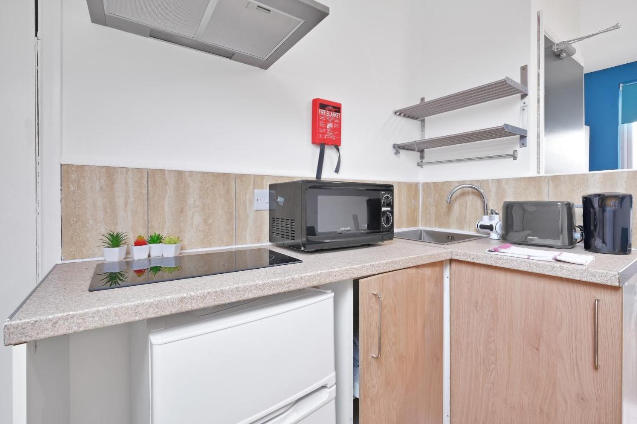 Fernbank Rooms Sudbury Hill, Harrow, Self-Contained Studios With En-Suite Harrow on the Hill Ngoại thất bức ảnh